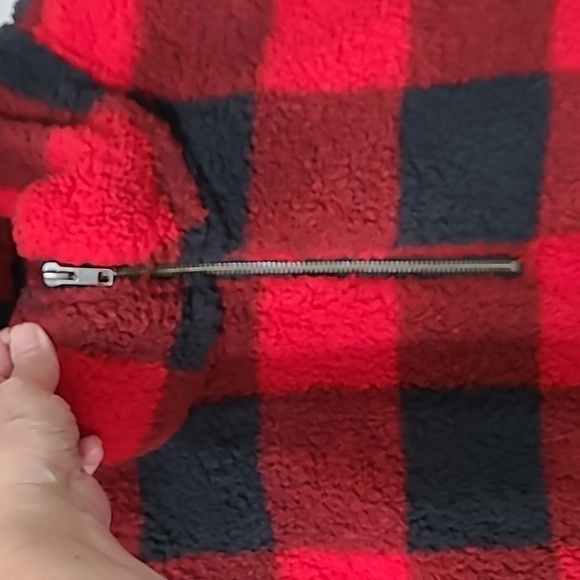 NWT True Craft 1/4 Zip Buffalo Check Plush Pullover size 2X - Picture 3 of 9